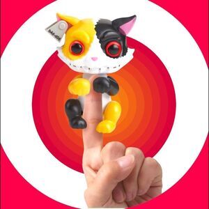 WowWee Fingerlings Grimlings Scaredy Cat Interactive Toy Animal Pet Kids NEW
